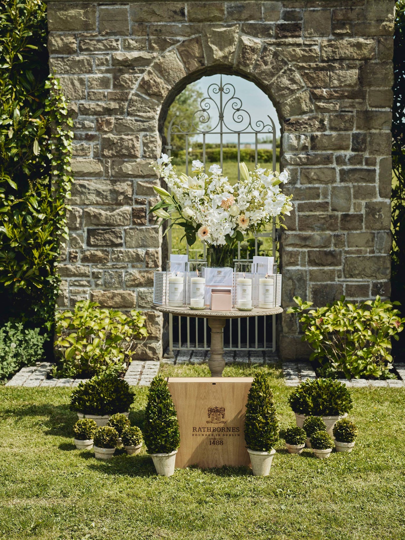 The Ultimate Gift- Tea Rose Luxury Gift Box